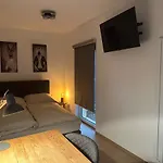 Chalet Ferienhaus Dresden Dom wakacyjny Drezno